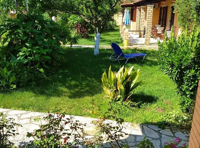 بيت للعطل House Yannis In Agios Gordios On Corfu آغيوس غوذيوس