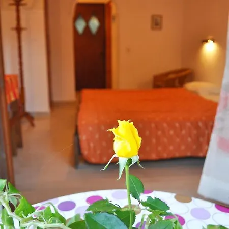 House Yannis In Agios Gordios On Corfu * Agios Gordios (Corfu)